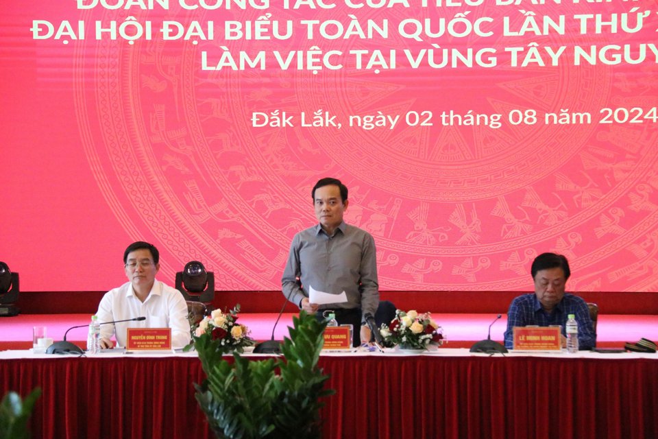 Ph&oacute; Thủ tướng Ch&iacute;nh phủ Trần Lưu Quang&nbsp;Ph&aacute;t biểu kết luận buổi l&agrave;m việc.