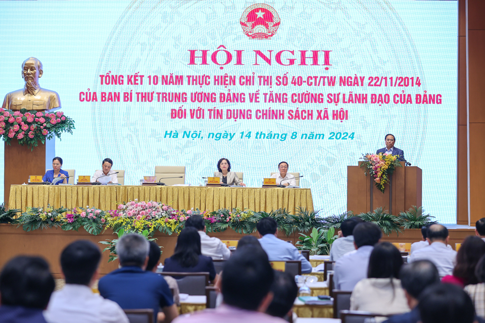 Thủ tướng y&ecirc;u cầu Ng&acirc;n h&agrave;ng Ch&iacute;nh s&aacute;ch x&atilde; hội tập trung ưu ti&ecirc;n nguồn vốn cho đồng b&agrave;o d&acirc;n tộc thiểu số miền n&uacute;i, v&ugrave;ng đặc biệt kh&oacute; khăn, v&ugrave;ng s&acirc;u, v&ugrave;ng xa, bi&ecirc;n giới, hải đảo - Ảnh: VGP/Nhật Bắc