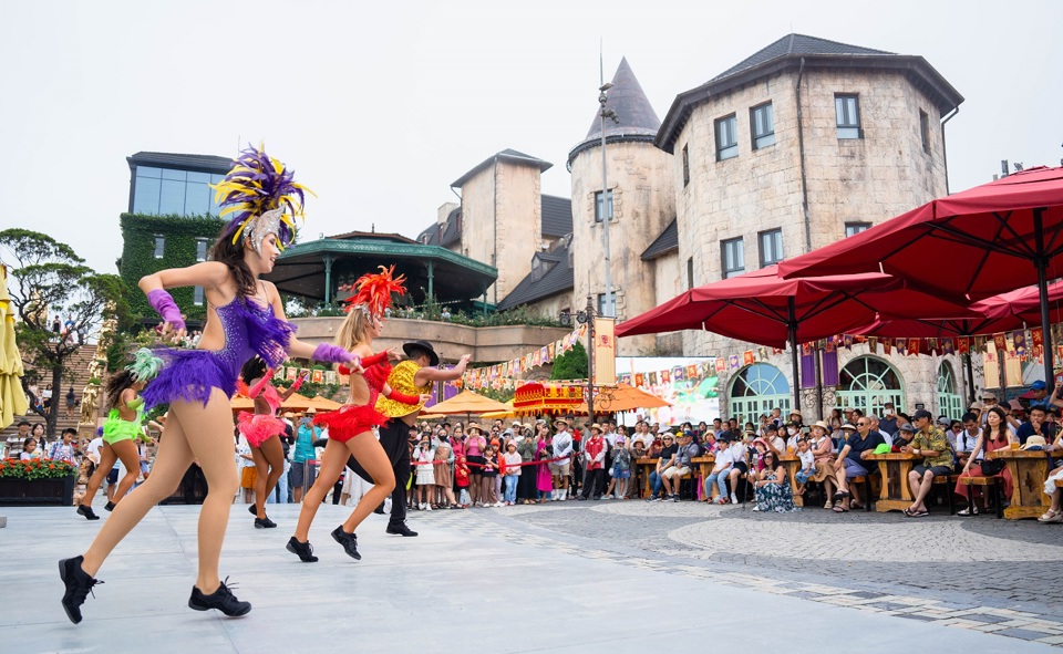 Sun World Ba Na Hills - thỏi nam ch&acirc;m của du lịch Đ&agrave; Nẵng. Ảnh: Nguyễn Minh