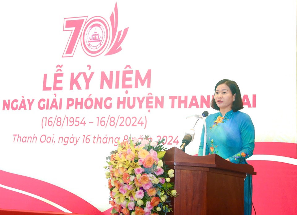 Ph&oacute; B&iacute; thư Thường trực Th&agrave;nh ủy Nguyễn&nbsp;Thị Tuyến ph&aacute;t biểu tại lễ kỷ niệm. Ảnh: Phạm H&ugrave;ng