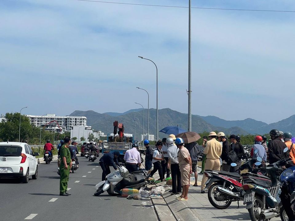 Hiện trường vụ tai nạn giao th&ocirc;ng tại TP Nha Trang