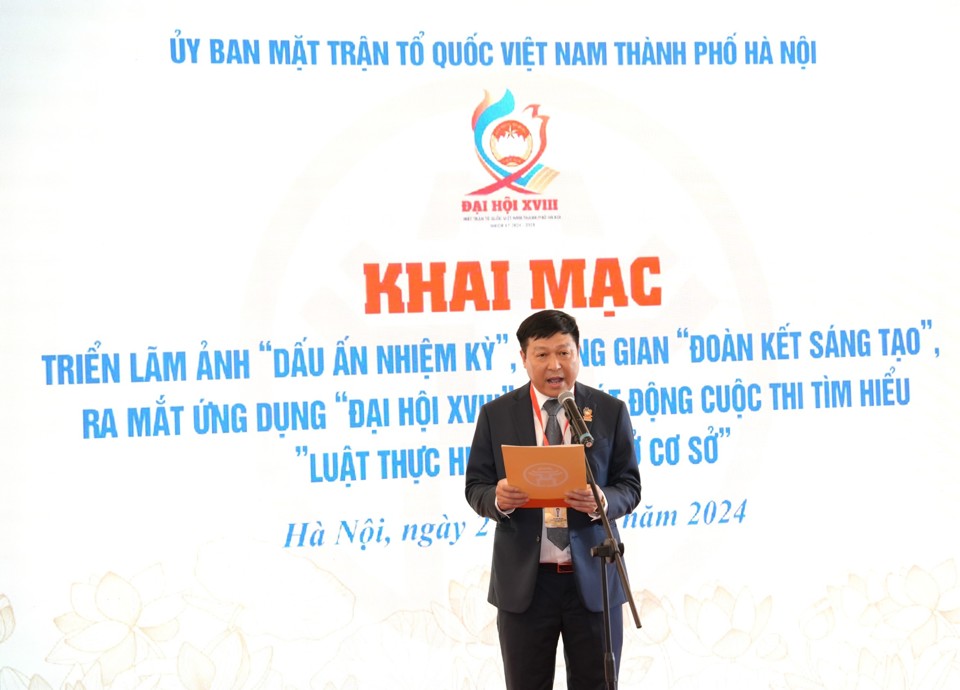 Ph&oacute; Chủ tịch Ủy ban MTTQ Việt Nam TP H&agrave; Nội Phạm Anh Tuấn ph&aacute;t biểu khai mạc Ch&ugrave;m hoạt động