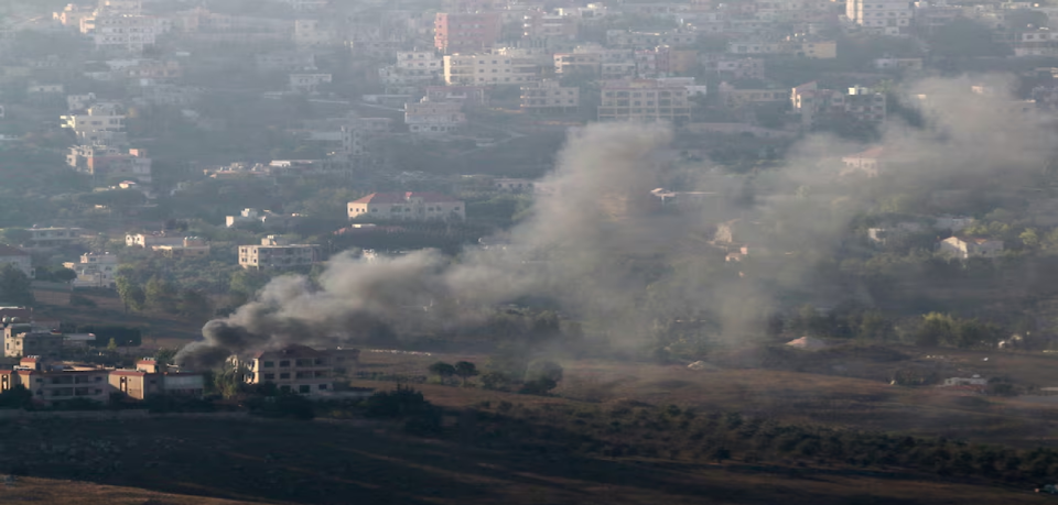 Trước đ&oacute;, theo c&aacute;c nguồn tin, m&aacute;y bay phản lực của Israel đ&atilde; đ&aacute;nh bom v&agrave;o nhiều mục ti&ecirc;u tại Lebanon. Ảnh: Reuters