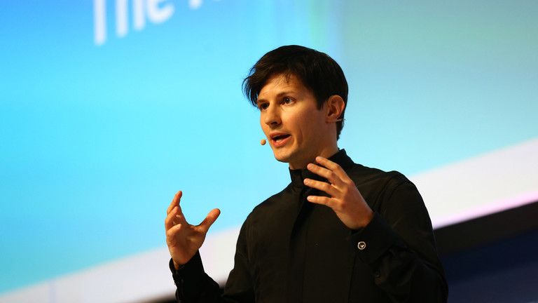 CEO Telegram Pavel Durov ph&aacute;t biểu tại một sự kiện ở &nbsp;Barcelona,&nbsp; T&acirc;y Ban Nha v&agrave;o ng&agrave;y 23/2/2016.&nbsp; Ảnh: Getty