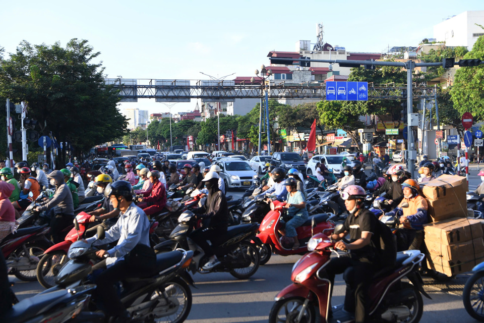 Xung đột giao th&ocirc;ng xảy ra ở một số điểm giao cắt.