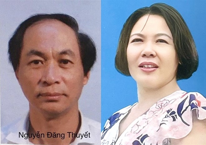 Bị can Nguyễn Đăng Thuyết (tr&aacute;i) v&agrave; Nguyễn Thị Ho&agrave;.