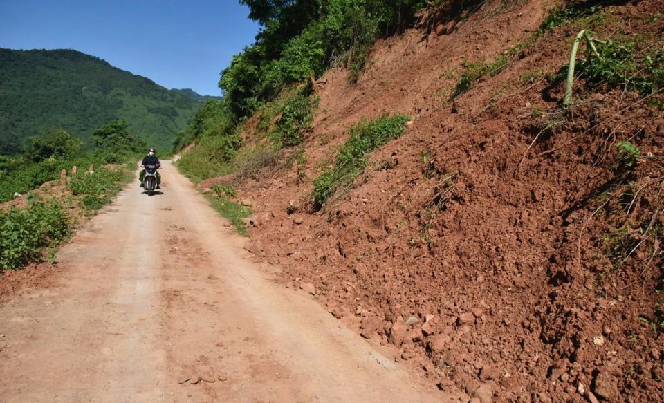 Chủ động di dời d&acirc;n khỏi c&aacute;c điểm nguy hiểm, nguy cơ sạt lở đất...