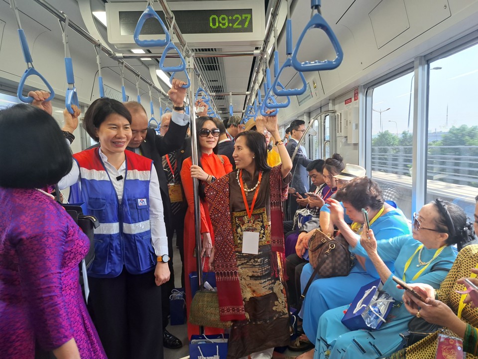 Tuyến Metro số 1 sẽ vận h&agrave;nh ch&iacute;nh thức v&agrave;o cuối năm 2024.