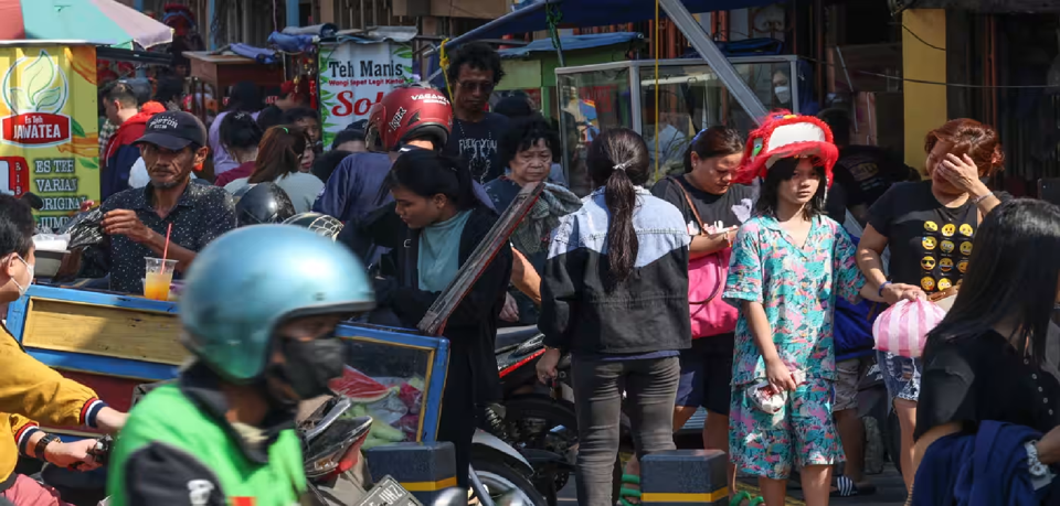 Indonesia đối mặt với t&igrave;nh trạng suy giảm nghi&ecirc;m trọng tầng lớp trung lưu. Ảnh: Nikkei Asia