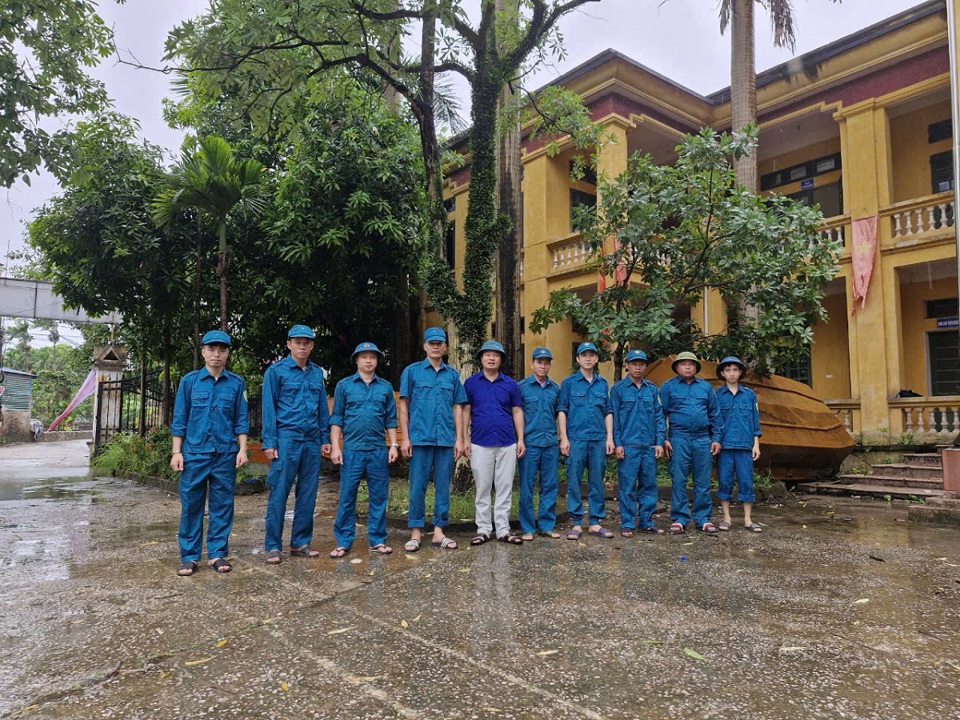 Lực lượng chức năng tại x&atilde; Nam Phương Tiến sẵn s&agrave;ng ứng ph&oacute; với si&ecirc;u b&atilde;o Yagi.