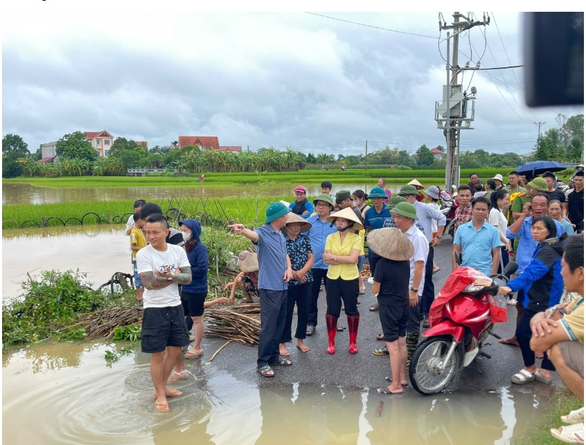 Lãnh đạo HĐND tỉnh kiểm tra tình hình phòng chống lụt bão tại Hiệp Hoà  - Ảnh 1