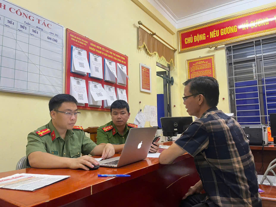 Trường hợp L.N.H bị triệu tập v&igrave; đưa th&ocirc;ng tin ko đ&uacute;ng về lũ lụt ở đ&ecirc; x&atilde; Tr&iacute; Y&ecirc;n - Ảnh: VGP/NN &nbsp;