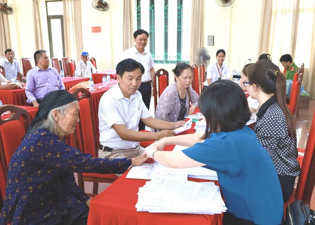 TP H&agrave; Nội ban h&agrave;nh quyết định về bồi thường, hỗ trợ, t&aacute;i định cư khi thu hồi đất.