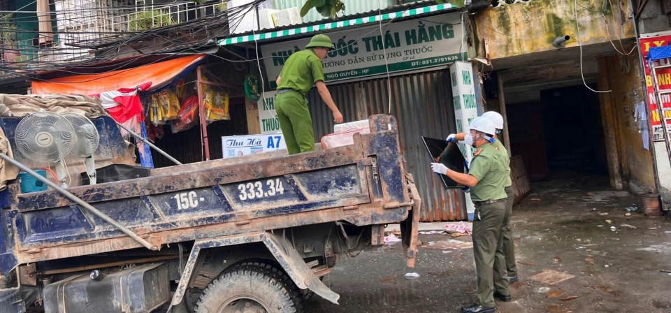 Trước đ&oacute;, c&aacute;c hộ d&acirc;n được bốc thăm lần 1 di chuyển về chung cư Đồng Quốc B&igrave;nh. Ảnh: Tiến Bảo