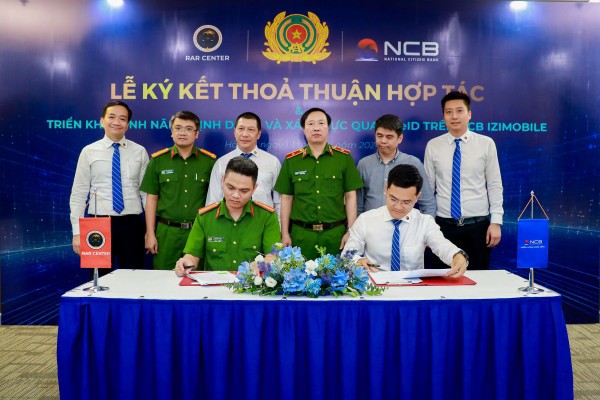 NCB v&agrave; trung t&acirc;m RAR k&yacute; thỏa thuận hợp t&aacute;c triển khai t&iacute;nh năng định danh v&agrave; x&aacute;c thực qua VNeID tr&ecirc;n NCB iziMobile.