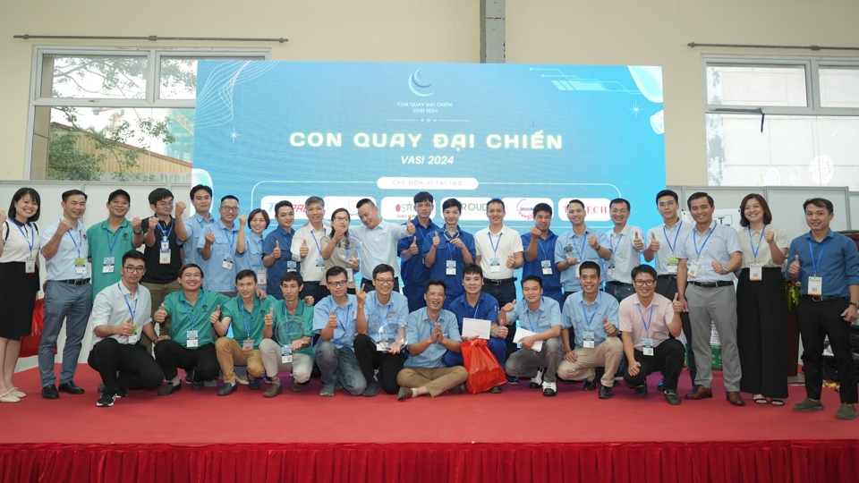 C&aacute;c đội tham gia Cuộc thi &ldquo;Con quay Đại chiến VASI 2024&rdquo;.