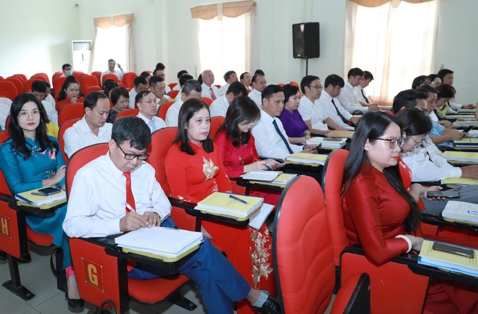 C&aacute;c học vi&ecirc;n tham gia lớp bồi dưỡng c&aacute;n bộ quy hoạch nguồn chức danh ủy vi&ecirc;n ban thường vụ quận, huyện, thị ủy v&agrave; đảng ủy trực thuộc Th&agrave;nh ủy H&agrave; Nội nhiệm kỳ 2025-2030.