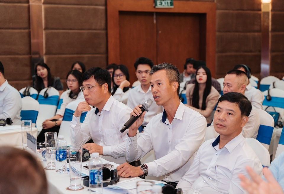 Đại diện PVT Logistics tham gia Q&amp;A trong chương tr&igrave;nh