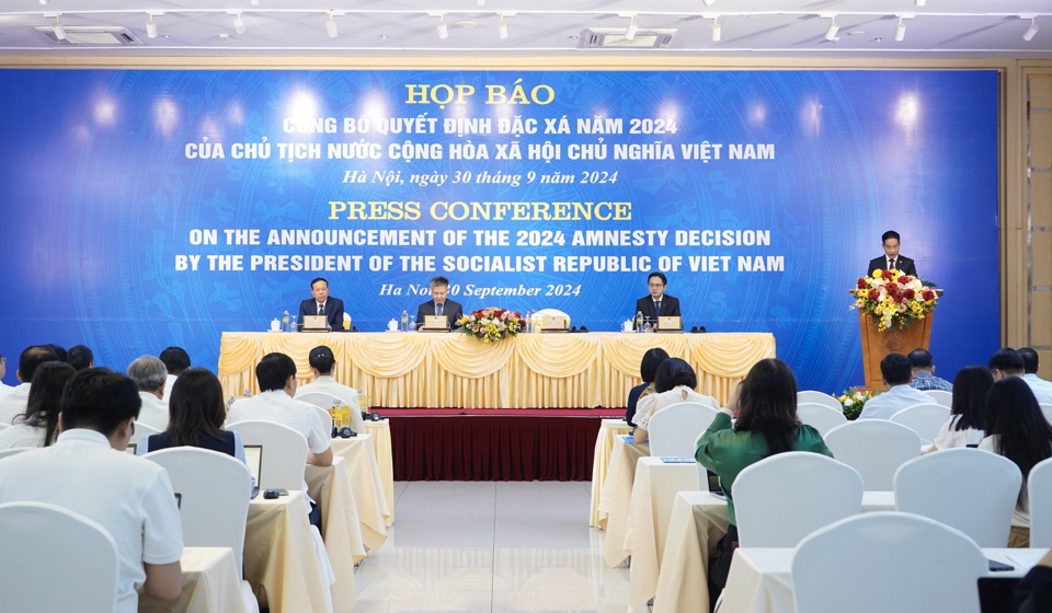 Quang cảnh họp b&aacute;o. Ảnh: Hồng Th&aacute;i