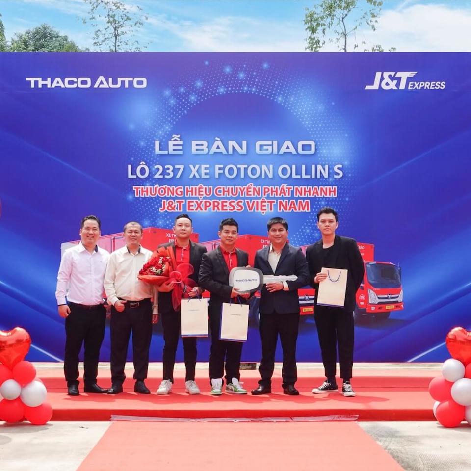 J&amp;T Express sở hữu nhiều d&ograve;ng xe tải do THACO AUTO sản xuất v&agrave; ph&acirc;n phối.