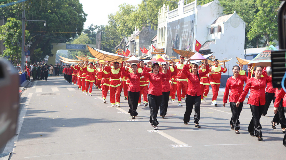 Hào hùng, sôi động chương trình “Ngày hội Văn hóa vì hòa bình” - Ảnh 133