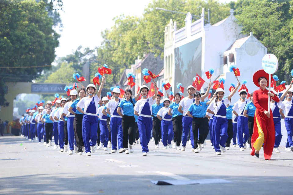 Hào hùng, sôi động chương trình “Ngày hội Văn hóa vì hòa bình” - Ảnh 179