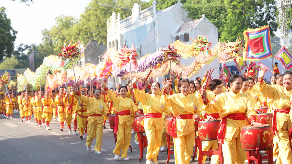 Hào hùng, sôi động chương trình “Ngày hội Văn hóa vì hòa bình” - Ảnh 90