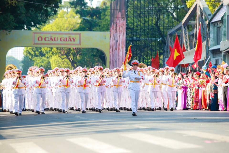 Hào hùng, sôi động chương trình “Ngày hội Văn hóa vì hòa bình” - Ảnh 39