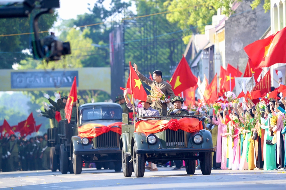 Hào hùng, sôi động chương trình “Ngày hội Văn hóa vì hòa bình” - Ảnh 59