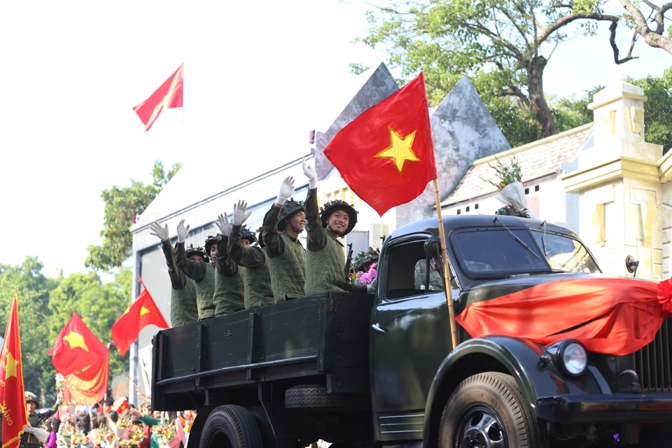 Hào hùng, sôi động chương trình “Ngày hội Văn hóa vì hòa bình” - Ảnh 67