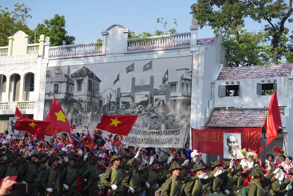 Hào hùng, sôi động chương trình “Ngày hội Văn hóa vì hòa bình” - Ảnh 65