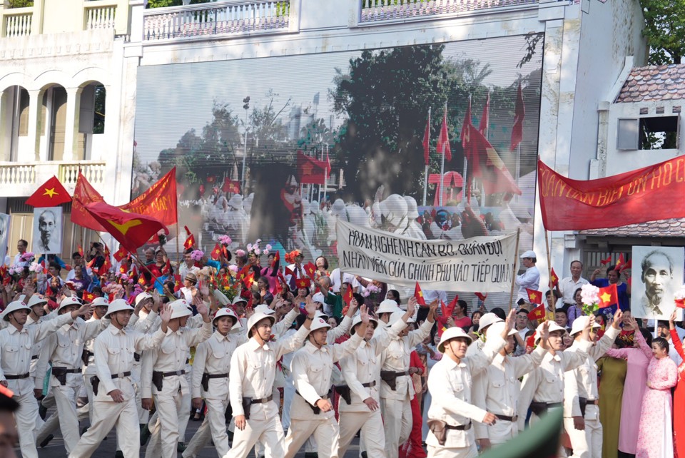 Hào hùng, sôi động chương trình “Ngày hội Văn hóa vì hòa bình” - Ảnh 79