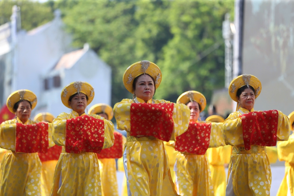 Hào hùng, sôi động chương trình “Ngày hội Văn hóa vì hòa bình” - Ảnh 101