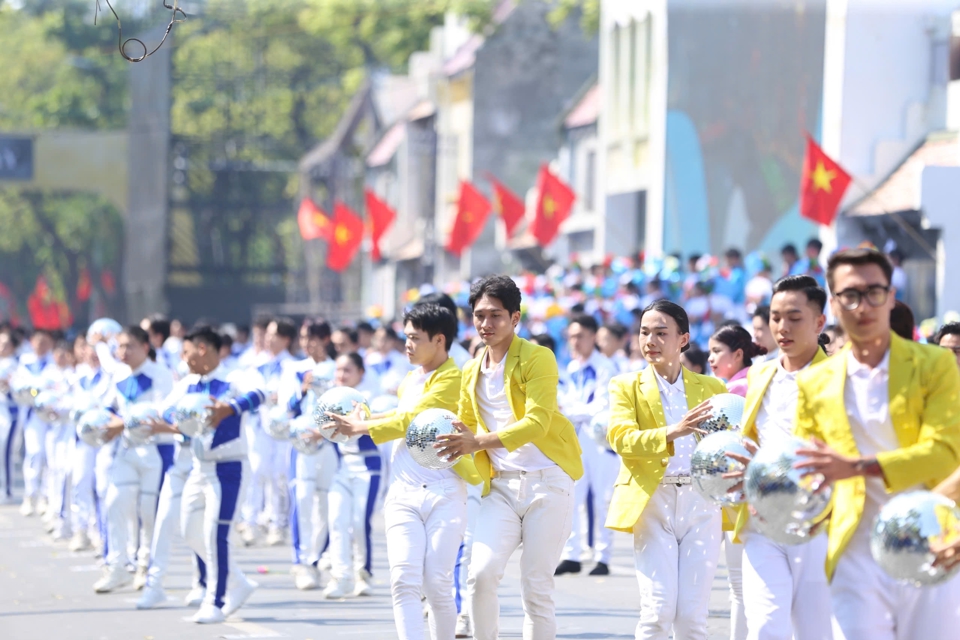 Hào hùng, sôi động chương trình “Ngày hội Văn hóa vì hòa bình” - Ảnh 170