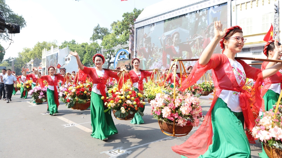 Hào hùng, sôi động chương trình “Ngày hội Văn hóa vì hòa bình” - Ảnh 164