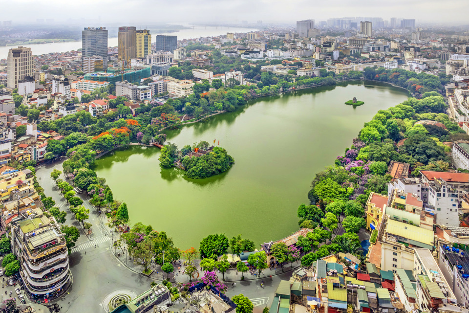 Hồ Ho&agrave;n Kiếm, H&agrave; Nội. Ảnh: Thanh Hương