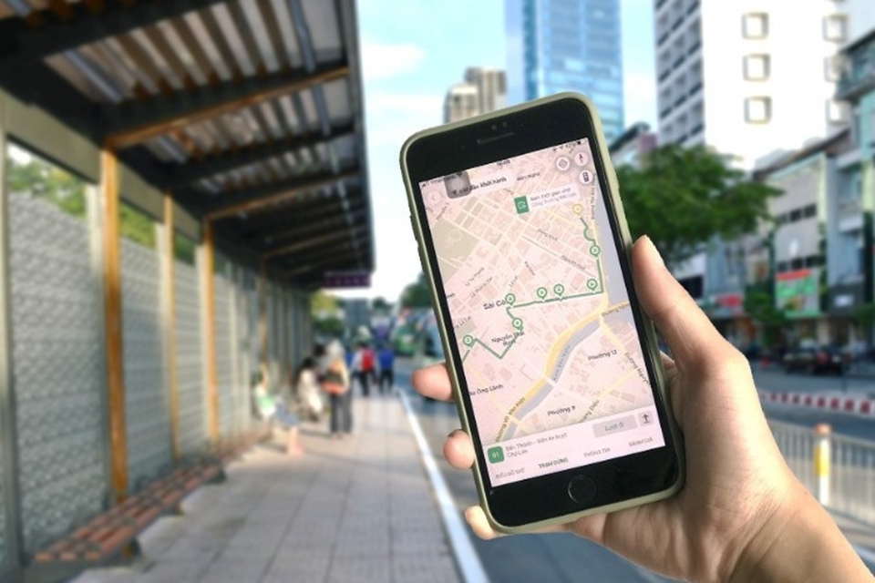 Tra cứu tuyến, theo dõi thông tin xe buýt đơn giản bằng ứng dụng BusMap. Ảnh: Việt Dũng