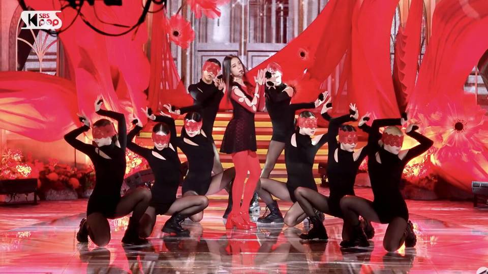 Fancam tr&igrave;nh diễn &ldquo;Flower&rdquo; của Jisoo tr&ecirc;n k&ecirc;nh SBSKPOP X INKIGAYO lập kỷ lục. Ảnh: SBS Inkigayo