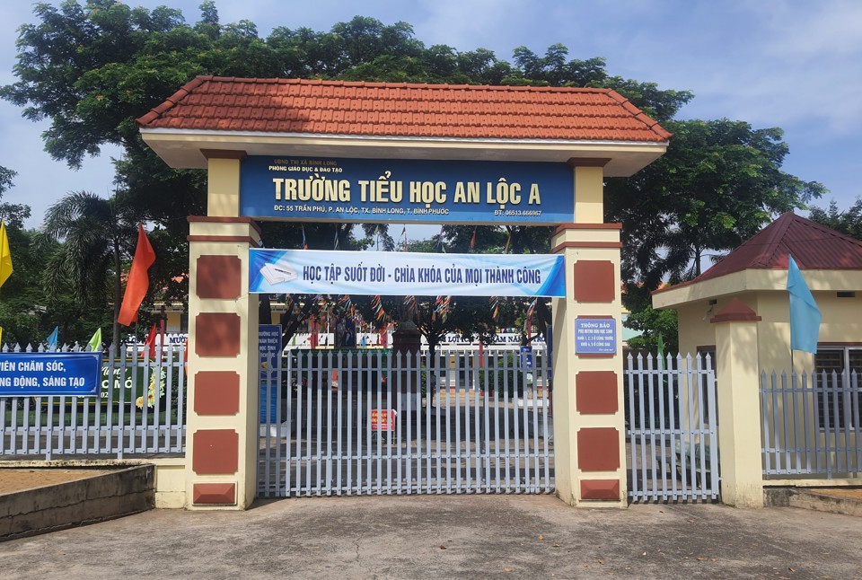 Trường Tiểu học An Lộc A (thị x&atilde; B&igrave;nh Long, tỉnh B&igrave;nh Phước). Ảnh: L&acirc;m Thiện