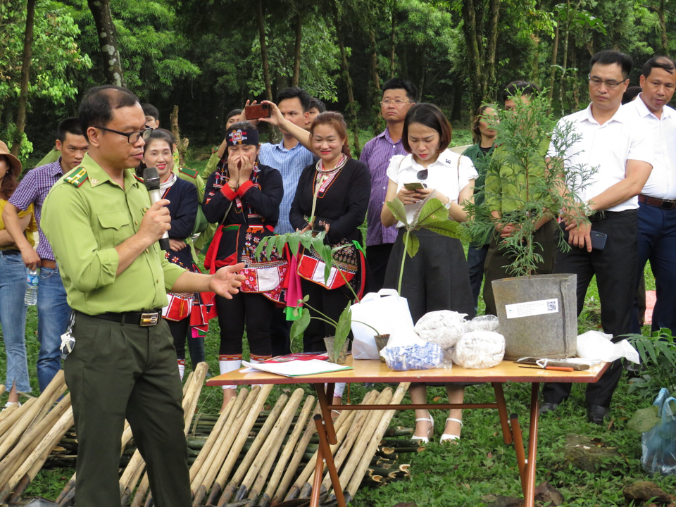 Một buổituyên truyền về bảo vệ và pháttriển rừng tạiVườn Quốc gia BaVì. Ảnh:Ngọc Ánh