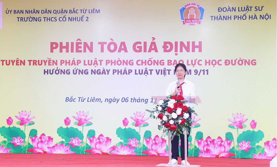 Em Nguyễn Mai Phương, học sinh lớp 9A1, Trường THCS Cổ Nhuế 2&nbsp;ph&aacute;t biểu hưởng ứng.