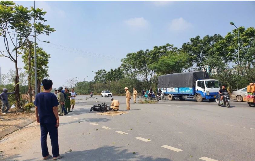 Vụ tai nạn tr&ecirc;n&nbsp;Đại lộ Thăng Long