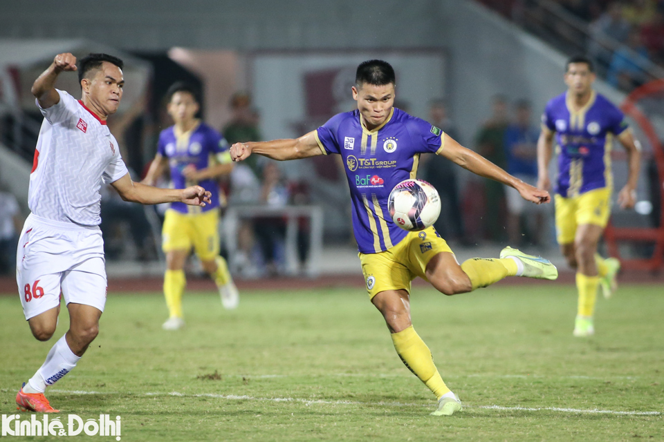 &nbsp;H&agrave; Nội FC sẽ tiếp đ&oacute;n Hải Ph&ograve;ng tr&ecirc;n s&acirc;n H&agrave;ng Đẫy l&uacute;c 19 giờ 15 ng&agrave;y 9/11 tại v&ograve;ng 7 V-League 2024-2025.