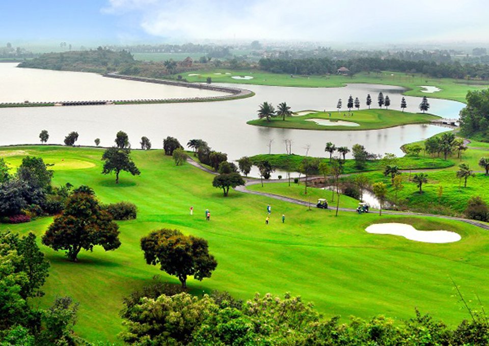 S&acirc;n Golf Ho&agrave;ng Gia Ninh B&igrave;nh.