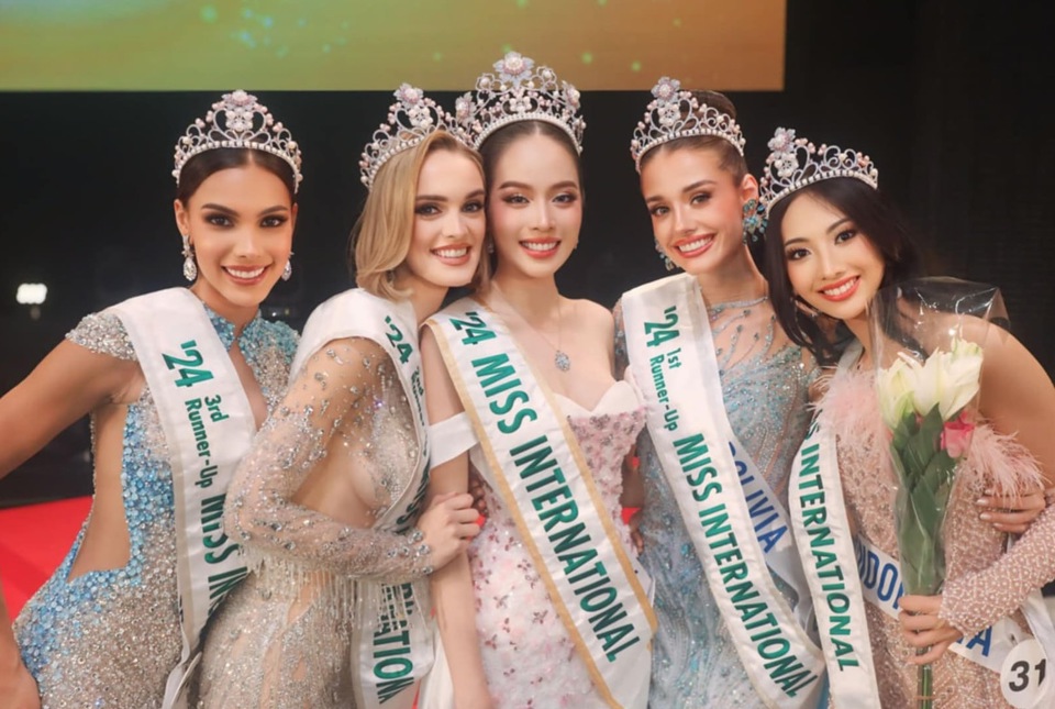 Xem trực tiếp chung kết Hoa hậu Quốc tế Miss International 2024:Thanh Thủy chiến thắng - Ảnh 24