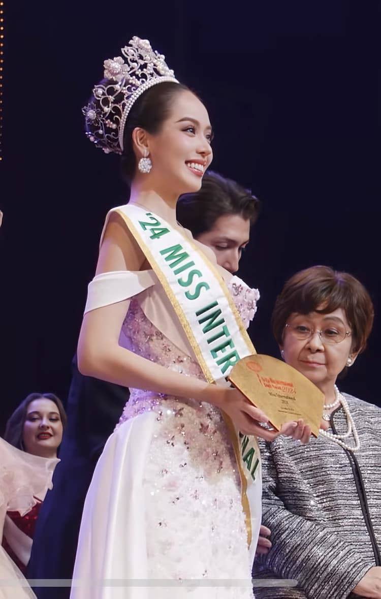 Thanh Thủy là người đẹp Việt Nam đầu tiên đăng quang Hoa hậu Quốc tế Miss International - Ảnh 15