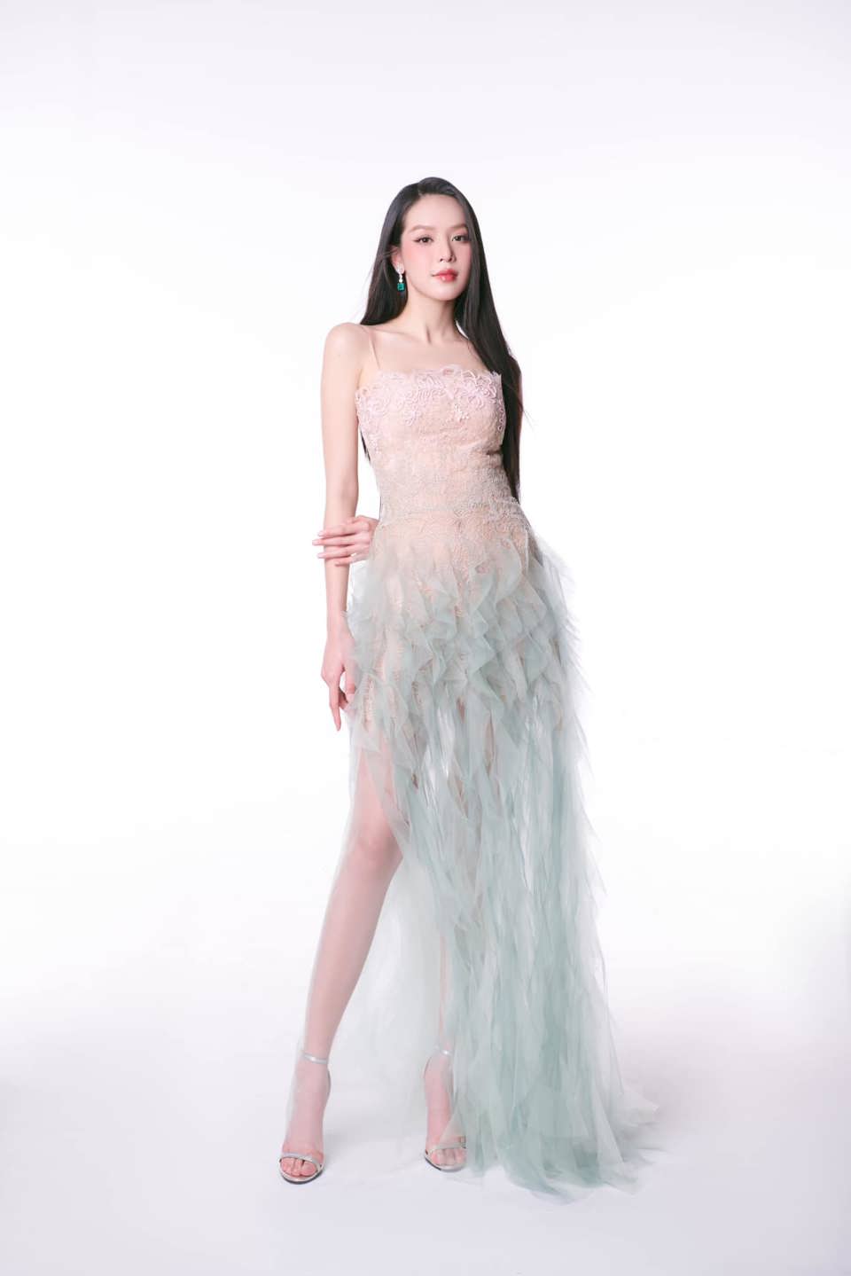 Thanh Thủy là người đẹp Việt Nam đầu tiên đăng quang Hoa hậu Quốc tế Miss International - Ảnh 24