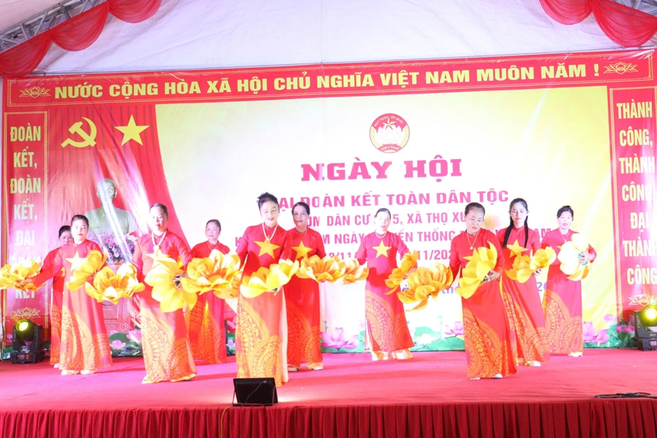 Tiết mục văn nghệ tại ng&agrave;y hội.&nbsp;