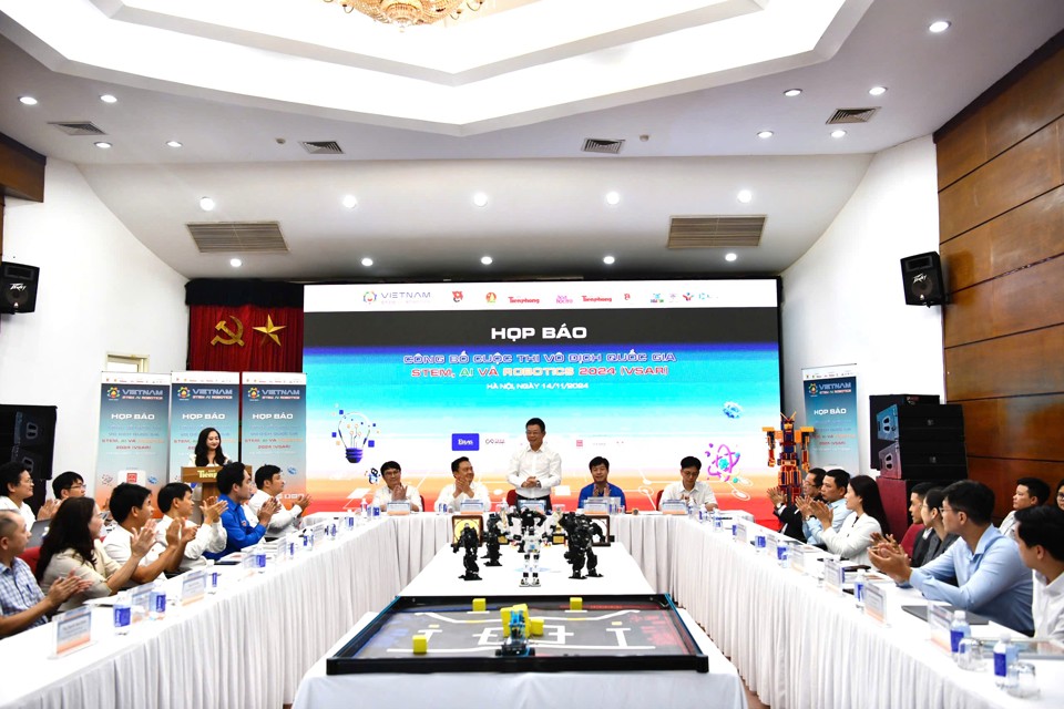 Cuộc thi v&ocirc; địch quốc gia STEM, AI v&agrave; Robotics 2024 do B&aacute;o Tiền Phong, Hội đồng Đội T.Ư c&ugrave;ng một số đơn vị phối hợp tổ chức.