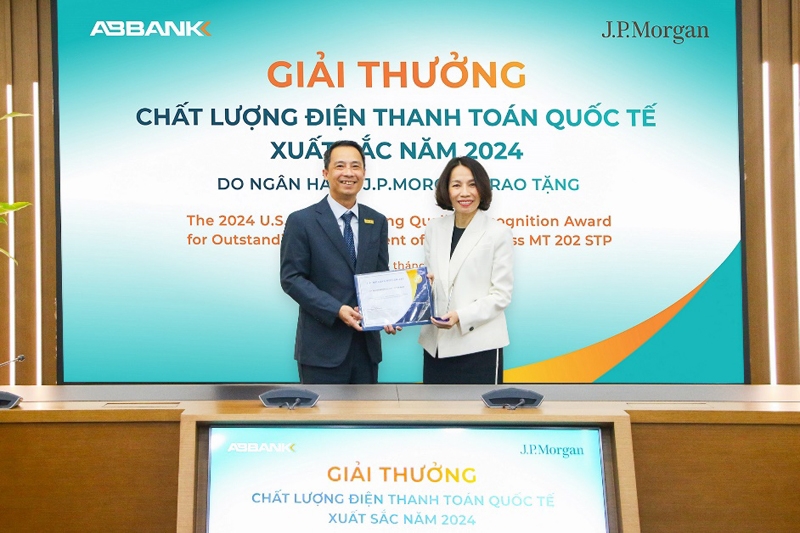 ABBank nhận giải &ldquo;Chất lượng điện Thanh to&aacute;n quốc tế xuất sắc 2024&rdquo; từ JP Morgan với th&agrave;nh t&iacute;ch tỷ lệ điện thanh to&aacute;n quốc tế đạt chuẩn năm 2024 l&ecirc;n tới 98%.